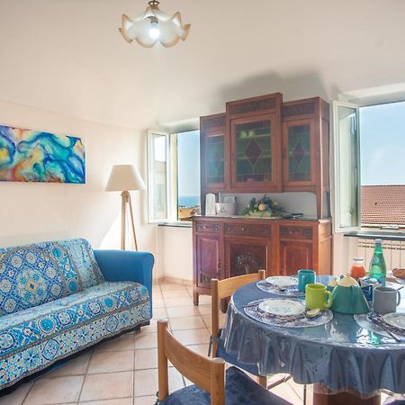 Casa Felice - Happy Rentals Sanremo Dış mekan fotoğraf